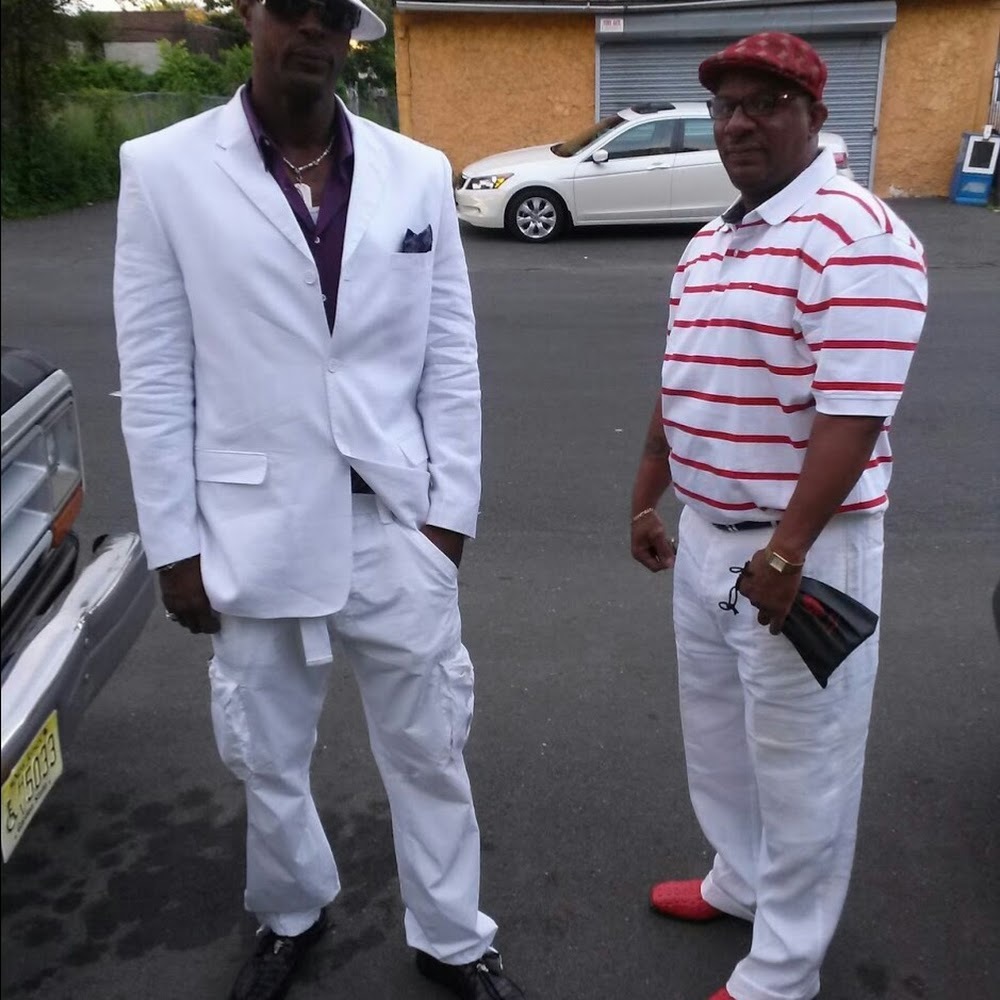 Meet your Posher, Derrick